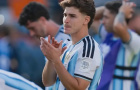 Atletico Madrid nổi đóa vì cáo buộc giật dây Julian Alvarez