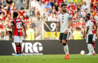 Bruno hỏng penalty, Man Utd thua ngược Milan 2-4