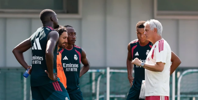 Mourinho và hệ thống chiến thuật mới với 6 tân binh tại Real