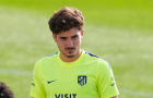 Julian Alvarez nếm trải cơn thịnh nộ từ CĐV Atletico Madrid