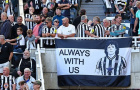 Newcastle và Liverpool lay động trái tim trong ngày tiễn biệt Kevin Keegan