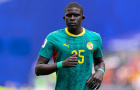 MU được khuyên từ bỏ Balde để chiêu mộ Diouf