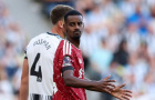 Alexander Isak lộ dấu hiệu bất an ngày trở lại Newcastle