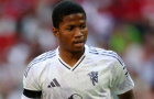 MU cần tránh cái bẫy Feyenoord để bảo vệ sao trẻ Obi