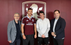 Aston Villa chính thức nổ thương vụ miễn phí Leon Goretzka