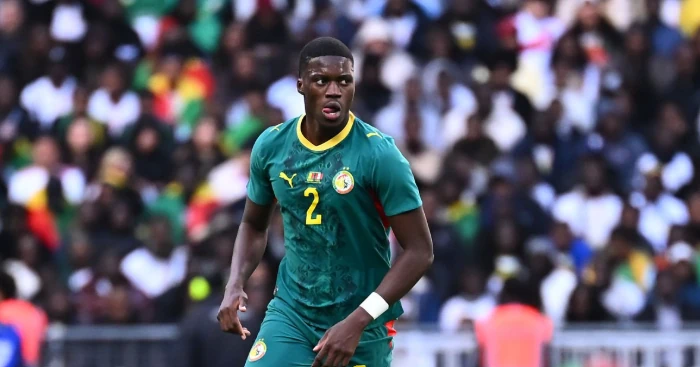 CHÍNH THỨC! Mamadou Sarr rời Chelsea, cập bến Real Sociedad