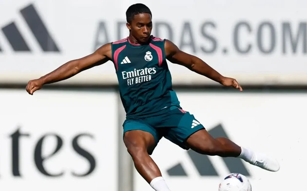 Arsenal đàm phán giải cứu Endrick khỏi Real Madrid