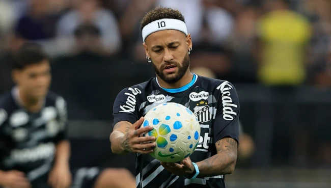 Neymar đá phạt đẳng cấp, Oliva lên tiếng giúp Santos vượt qua Corinthians