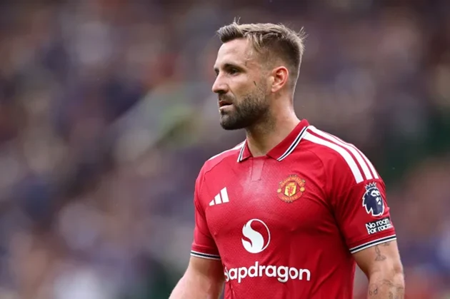 Luke Shaw giận chính mình dù MU thắng ngược 5-2