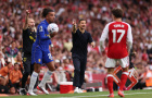 Thua Arsenal, Xabi Alonso thừa nhận sai lầm với Moises Caicedo