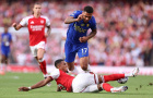 Để thua Arsenal sít sao, Morgan Rogers tỏ rõ sự thất vọng