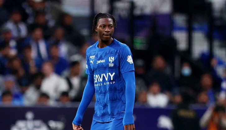 Arsenal tranh Mohamed Kader Meite với MU