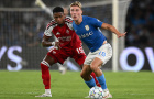 Rasmus Hojlund thán phục hàng thủ Arsenal