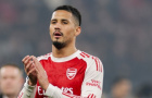 Tình hình chấn thương của Saliba, Mosquera và Ben White ra sao?