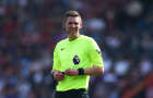 Trọng tài VAR bị gạch tên sau sai lầm nghiêm trọng ở derby Manchester