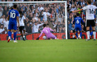 Joe Hart bảo vệ Senne Lammens sau bàn thua tai hại của MU