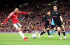Carrick nên học Morocco cách dùng Mazraoui ở cánh trái
