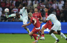 MU trả giá đắt vì chọn Andrey Santos thay vì Manu Kone