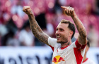 Barcelona săn đón David Raum và Mitchell vào tháng Một