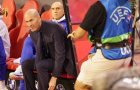 Zidane sút bóng ăn mừng phấn khích sau bàn thắng của Olise