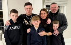 Con trai Wayne Rooney khóc nức nở khi bị Everton loại