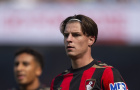 Romano xác nhận Chelsea đàm phán mua Alex Scott