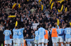 Giải mã biểu tượng chuối bơm hơi của fan Man City tại Anfield