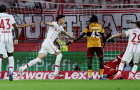Ngôi sao Nhật Bản đưa Freiburg lên đỉnh Bundesliga