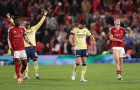 Tại sao lối chơi của Arsenal không mang dáng dấp nhà vô địch?