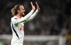 Maddison xin lỗi CĐV Coventry vì hôn logo Tottenham