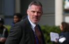 Bị xúc phạm nặng nề, Aston Villa kiện Jamie Carragher
