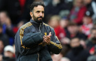 Amorim thừa nhận lý lẽ của Dyche nhưng vẫn bảo vệ triết lý bóng đá riêng