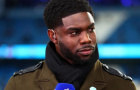 Micah Richards: David Raya đang tiến bộ vượt bậc nhưng chưa đạt đẳng cấp Alisson và Courtois