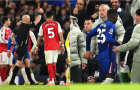 VAR 'quay xe' phút 37: Moises Caicedo nhận thẻ đỏ, Chelsea lâm nguy trước Arsenal