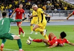 Hàng thủ mong manh, ĐT Việt Nam thua đậm 0-4 trước Malaysia