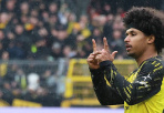 Adeyemi toả sáng, Dortmund đánh bại Augsburg 2-0