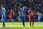 Welbeck lập cú đúp, Brighton khiến Liverpool ôm hận ở Ngoại hạng Anh