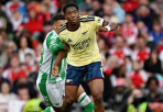 Vì sao Arsenal cự tuyệt Man Utd vụ Lewis-Skelly?