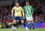 Tin đồn chuyển nhượng sáng 7/8: Juventus mượn Joshua Zirkzee; Galatasaray muốn có Gabriel Martinelli