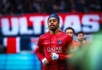 Lý do PSG chịu nhượng bộ Liverpool vụ mua Barcola