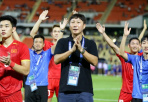 Tuyển Việt Nam đi tìm 'máy quét' mới cho HLV Kim Sang-sik