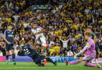 Đè bẹp Newcastle 4-1, Leeds chễm chệ ở top 3 NHA
