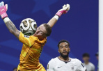 Jordan Pickford mất vị thế độc tôn nơi khung gỗ tuyển Anh