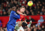 Cách dùng người của Carrick đẩy De Ligt vào rủi ro
