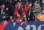 Barcola, Isak tạo thành song sát hủy diệt mới ở Liverpool