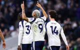 Tottenham 2-0 Brentford: Bàn thắng của Richarlison và Simons giúp Gà trống trở lại