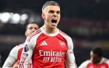Trossard làm lu mờ dàn sao bom tấn Arsenal năm 2025