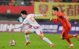 Hàng công U23 Việt Nam thách thức bức tường thép Trung Quốc