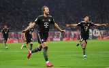 Kane lập cú đúp, Bayern hạ Union SG trong thế thiếu người