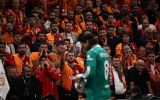 Galatasaray sai lầm khi đánh thức bản năng Liverpool